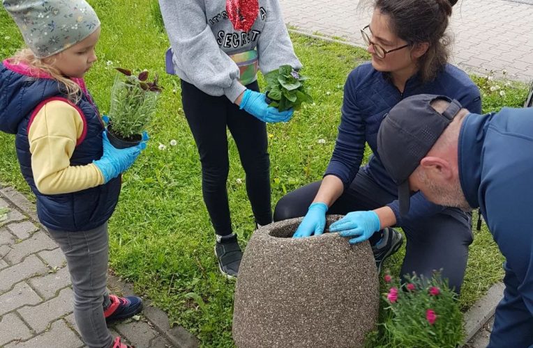 Im więcej koszy na śmieci, tym bardziej zadbana Mszana