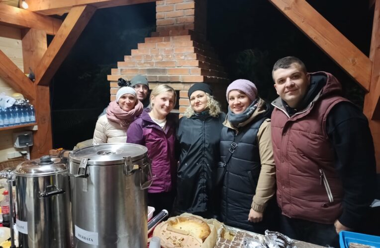 Altana dla turystów w Mochnaczce Niżnej