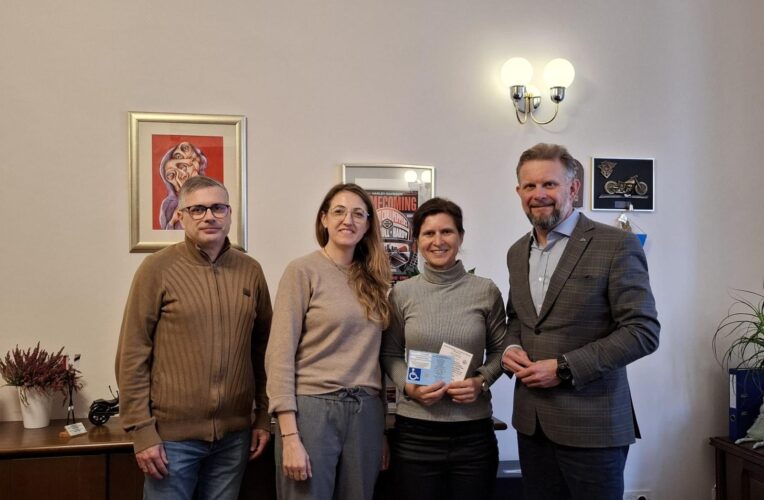 Cichy a dotkliwy przepis